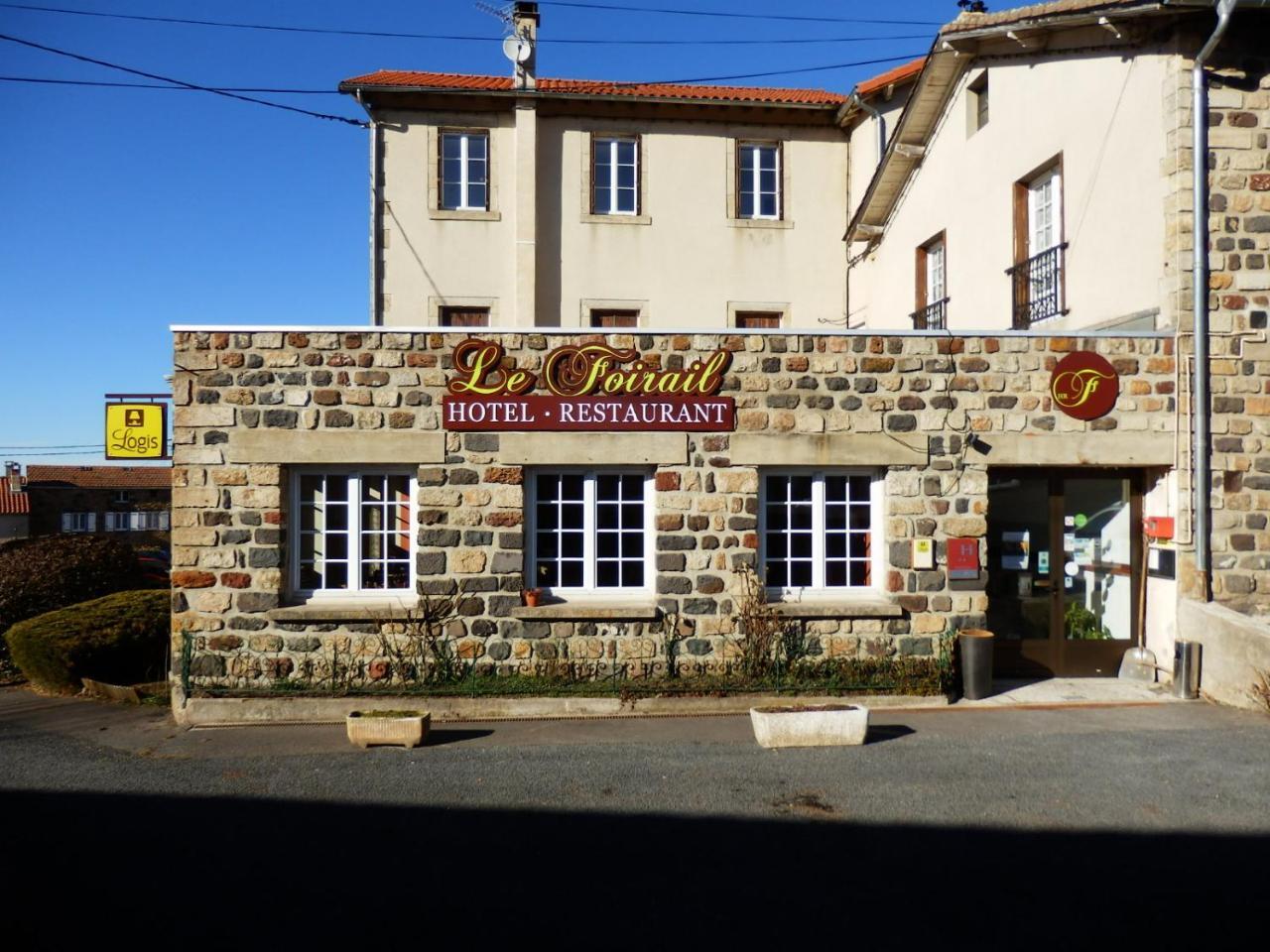 Hôtel Restaurant Le Foirail Saint-Haon Exterior foto